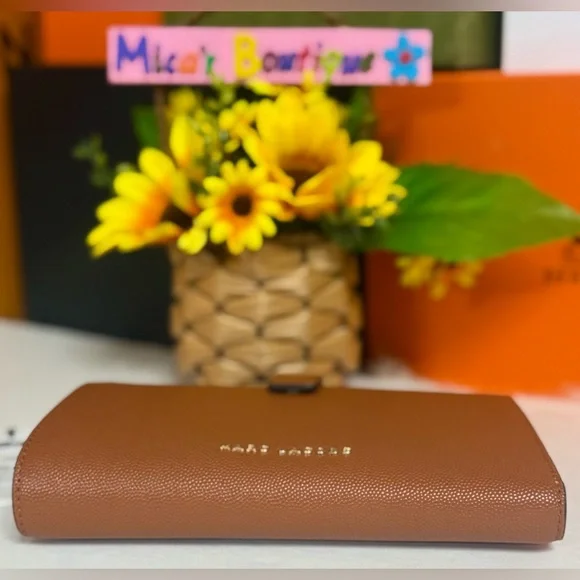 🆕MARC JACOBS Phone Wristlet Wallet from NORDSTROM Rack - Picture 12 of 17